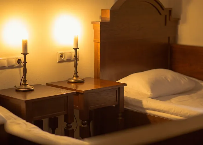 ホテル Monastyrski Centre