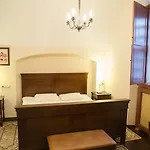Monastyrski Centre Hotell