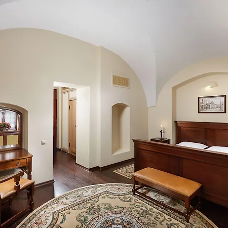 Monastyrski Centre Hotel 3*