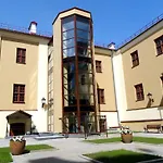 Monastyrski Centre 3*